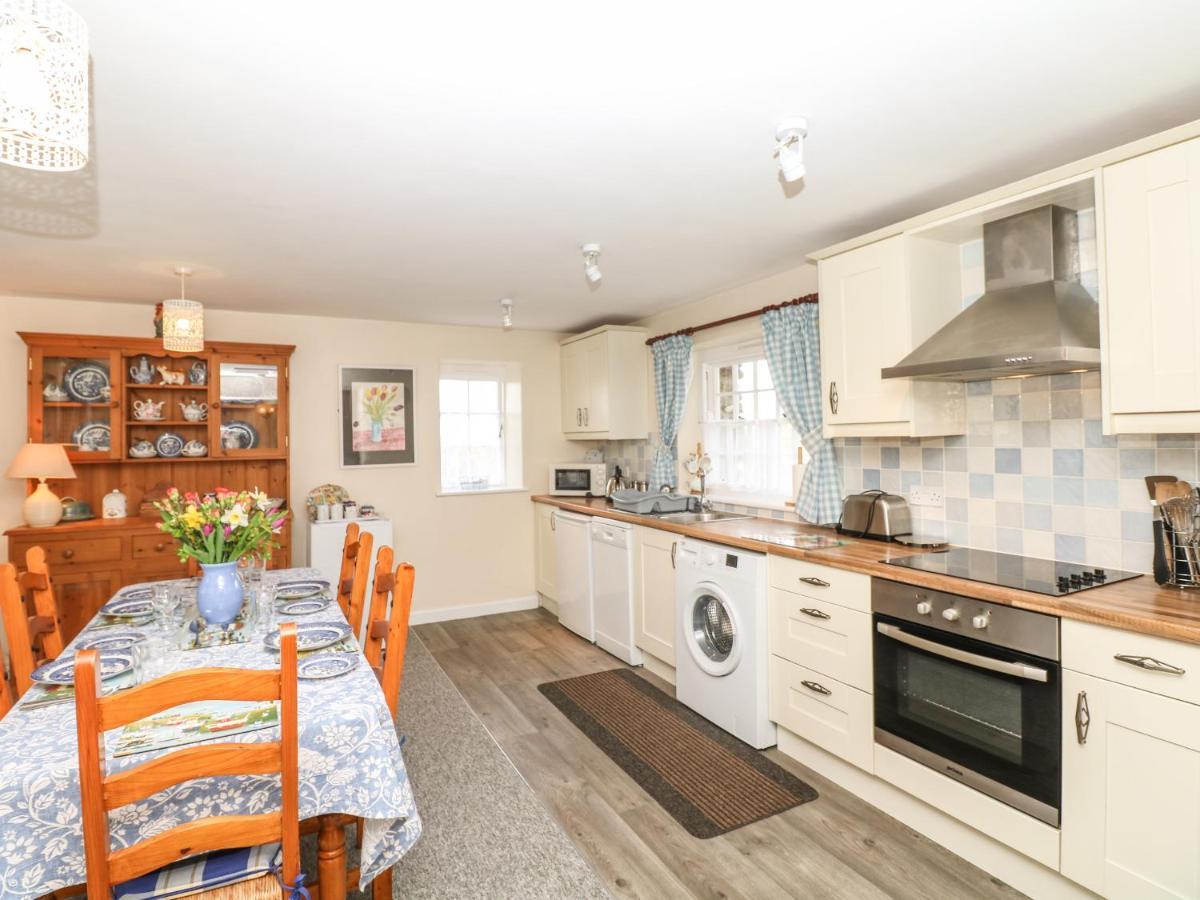 Badger Cottage Mawgan Εξωτερικό φωτογραφία