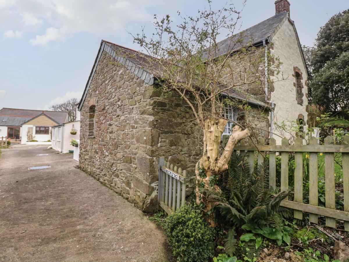 Badger Cottage Mawgan Εξωτερικό φωτογραφία